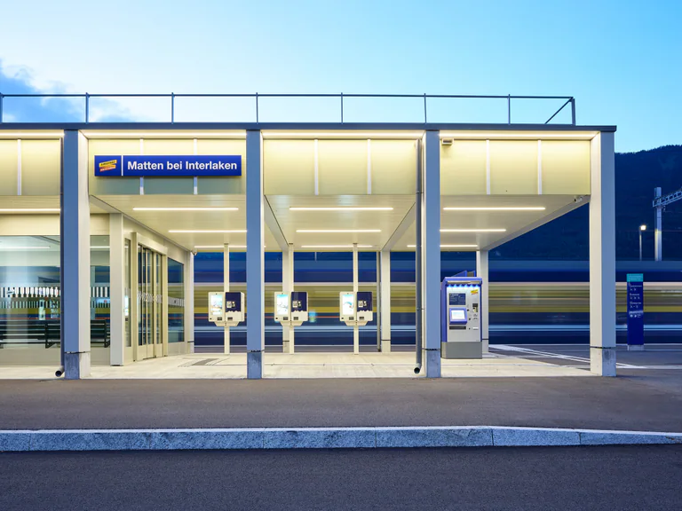 bahnhof matten – Bild 1
