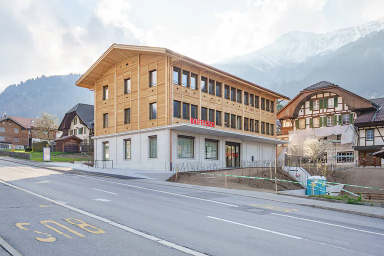 raiffeisenbank, frutigen